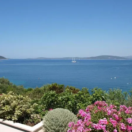 Petra - Sea View